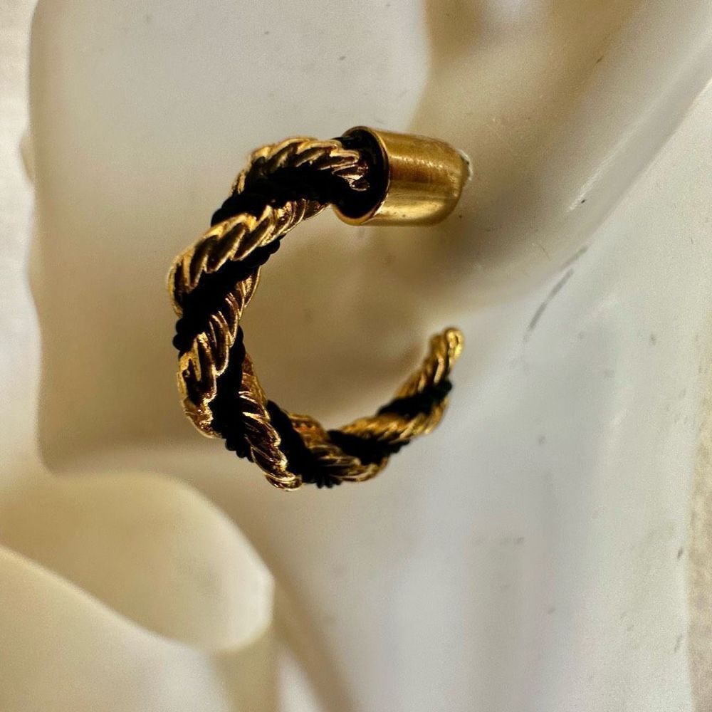 Vintage gold tone and black twist hoop earrings
